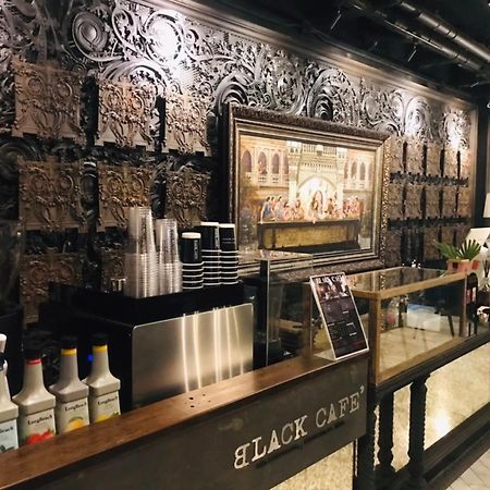 L'atelier Poshtel Phuket Hostel Eksteriør bilde