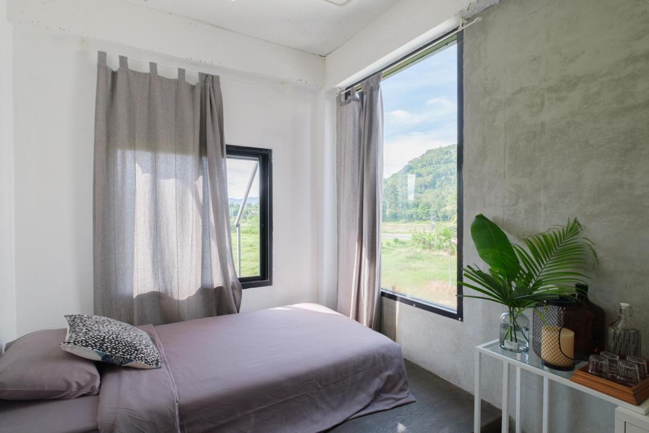 L'atelier Poshtel Phuket Hostel Eksteriør bilde