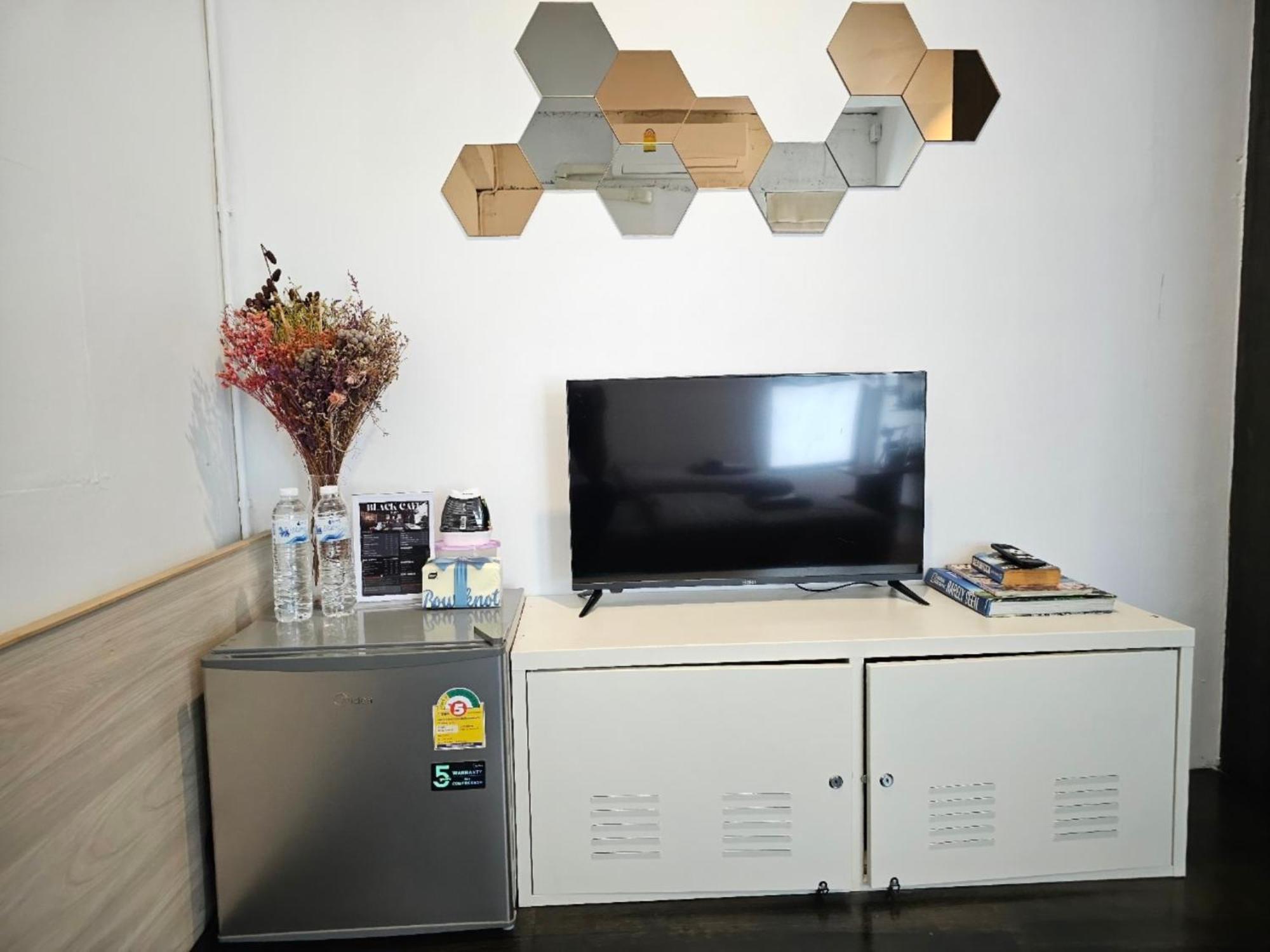 L'atelier Poshtel Phuket Hostel Rom bilde