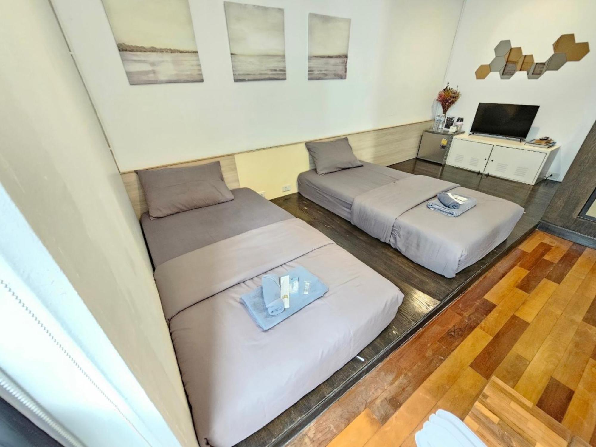 L'atelier Poshtel Phuket Hostel Rom bilde