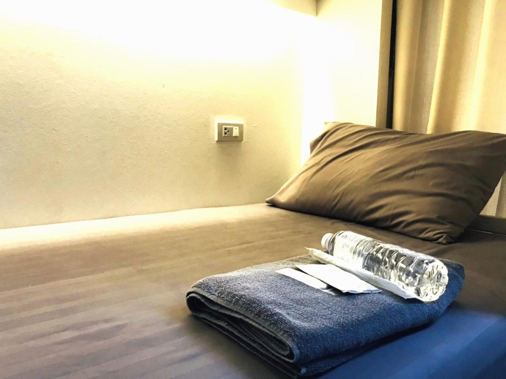 L'atelier Poshtel Phuket Hostel Rom bilde