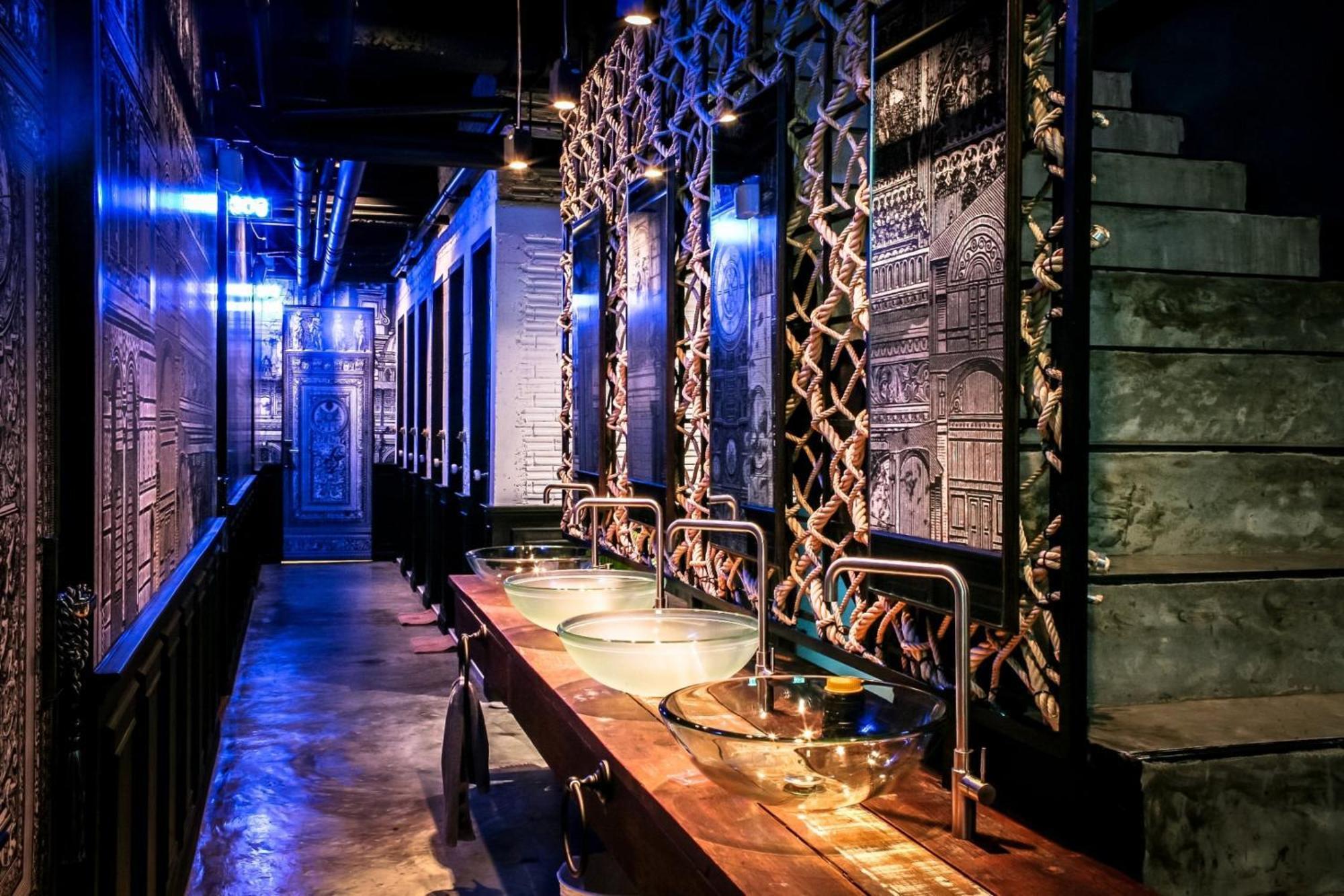 L'atelier Poshtel Phuket Hostel Eksteriør bilde