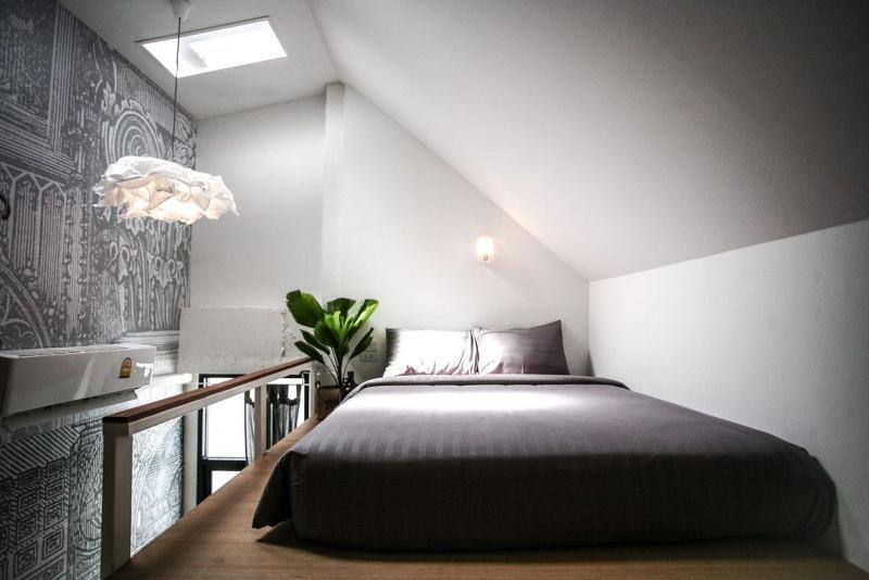 L'atelier Poshtel Phuket Hostel Eksteriør bilde