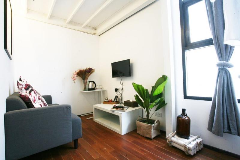 L'atelier Poshtel Phuket Hostel Eksteriør bilde